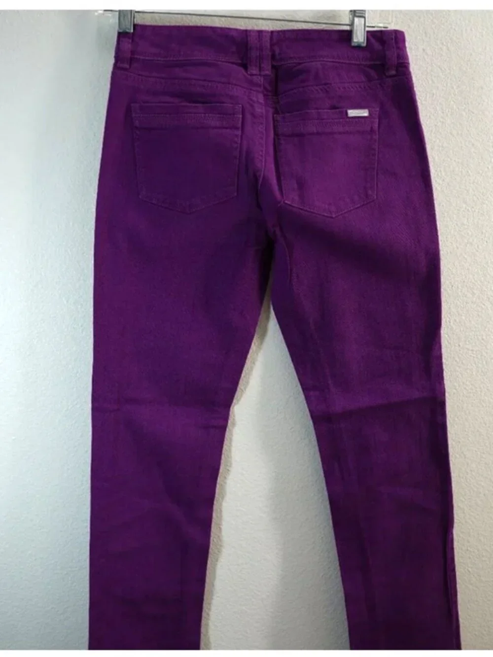 White House Black Market Purple Blanc Slim Leg Jeans size 00
